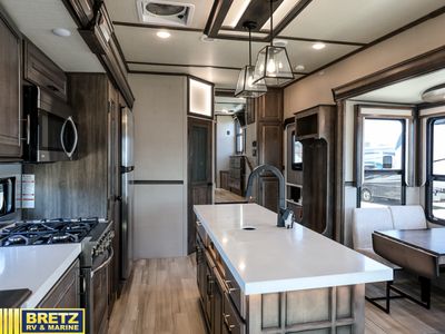 2021 Grand Design Solitude - Photo 13