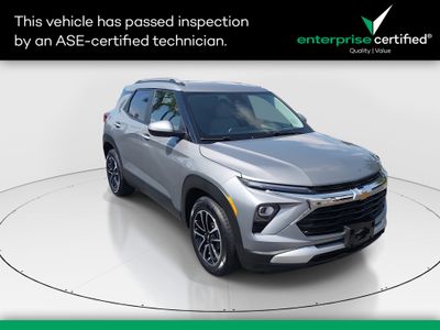 2025 Chevrolet Trailblazer FWD 4dr LT — front three-quarter view