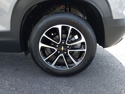 2025 Chevrolet Trailblazer — photo 10 view
