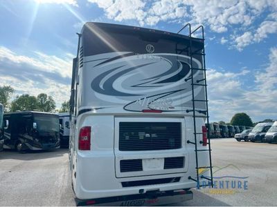 2017 Tiffin Motorhomes Allegro RED PA - Photo 4