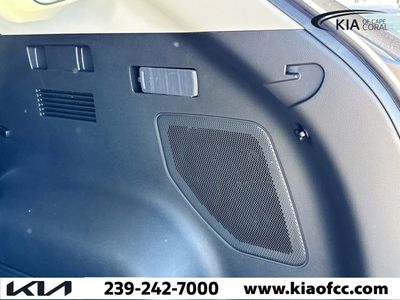 2026 Kia Sportage — photo 12 view