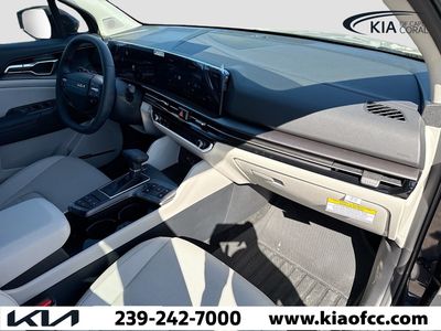 2026 Kia Sportage — photo 14 view