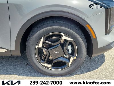 2026 Kia Sportage — photo 7 view