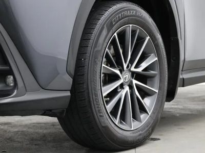 2022 Lexus NX - Photo 9