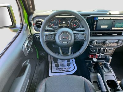 2026 Jeep Gladiator - Photo 21