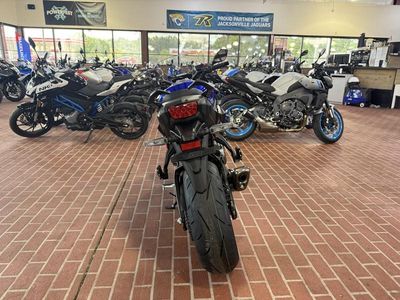 2025 Suzuki GSX-S1000GT+ - Photo 6