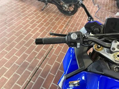 2025 Suzuki GSX-S1000GT+ - Photo 15