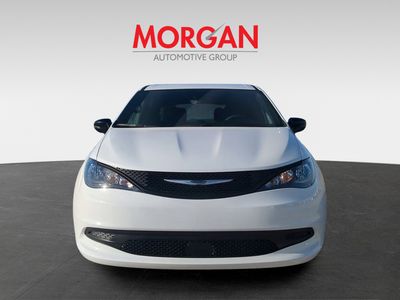 2026 Chrysler Voyager - Photo 3