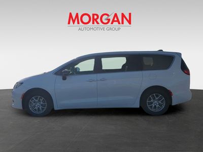 2026 Chrysler Voyager - Photo 8