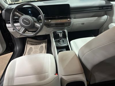 2025 Hyundai Kona — photo 12 view