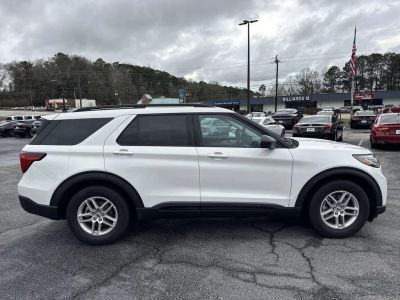 2026 Ford Explorer - Photo 8