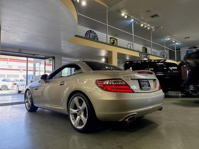 2012 Mercedes-Benz SLK Series - Photo 3