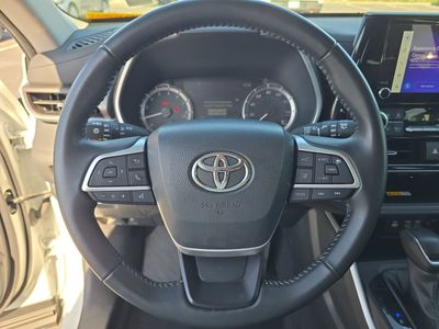 2024 Toyota Highlander - Photo 25