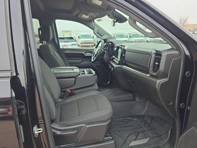 2024 Chevrolet Silverado 1500 - Photo 10