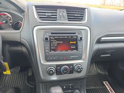 2016 GMC Acadia - Photo 11
