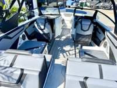 2026 Yamaha 222 XD - Photo 12