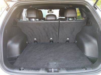 2024 Jeep Compass — photo 11 view