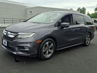 2019 Honda Odyssey — rear three-quarter view