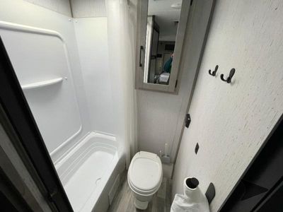 2022 Dutchmen RV Kodiak Cub — photo 22 view