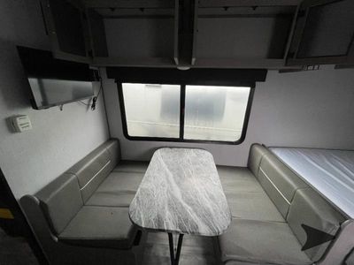 2022 Dutchmen RV Kodiak Cub — photo 8 view