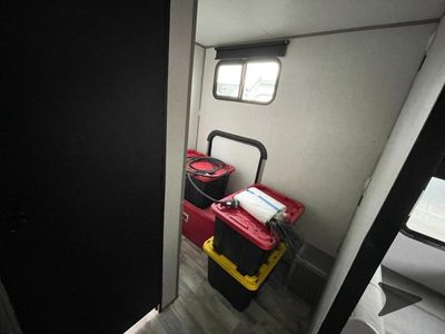 2022 Dutchmen RV Kodiak Cub — photo 19 view