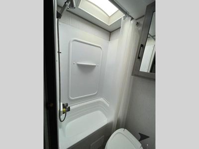 2022 Dutchmen RV Kodiak Cub — photo 25 view