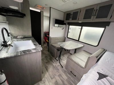 2022 Dutchmen RV Kodiak Cub — engine compartment view