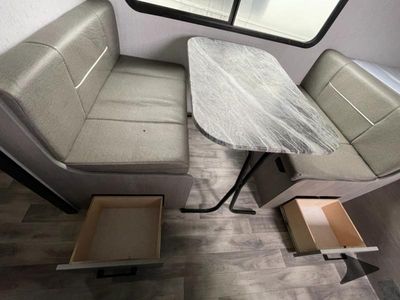 2022 Dutchmen RV Kodiak Cub — photo 9 view