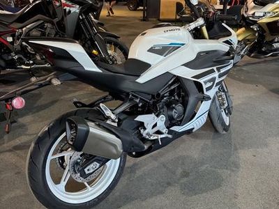 2026 CFMOTO 450SS - Photo 6