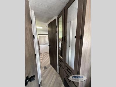 2022 Forest River RV Salem - Photo 14