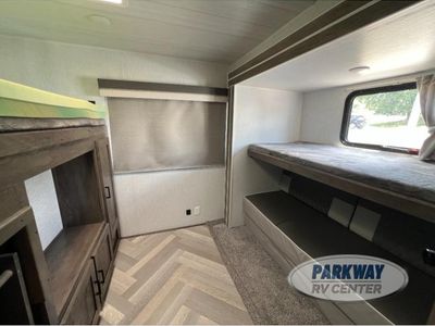 2022 Forest River RV Salem - Photo 17