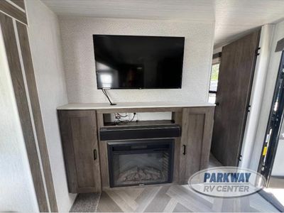 2022 Forest River RV Salem - Photo 10