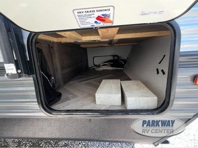 2022 Forest River RV Salem - Photo 5