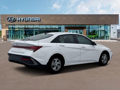 2026 Hyundai Elantra — photo 27 view