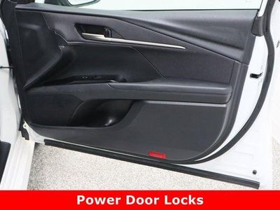2025 Toyota Camry FWD - Photo 33