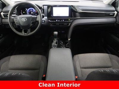 2025 Toyota Camry FWD - Photo 28