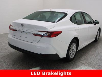 2025 Toyota Camry FWD - Photo 7