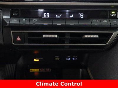 2025 Toyota Camry FWD - Photo 19