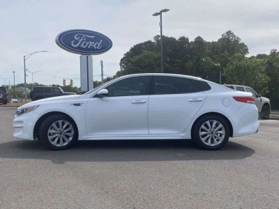 2018 Kia Optima - Photo 7