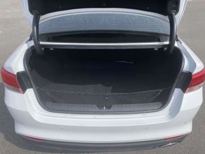 2018 Kia Optima - Photo 12