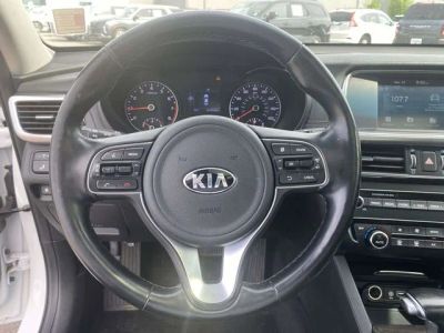 2018 Kia Optima - Photo 23