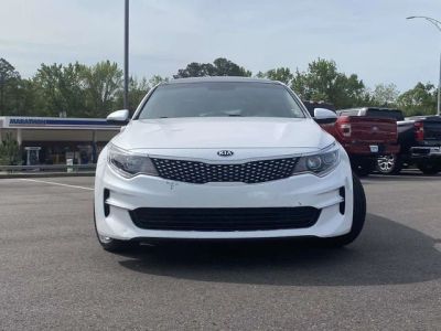 2018 Kia Optima - Photo 9