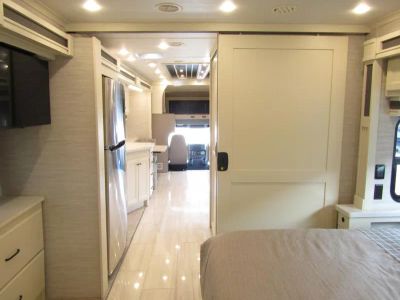 2026 Tiffin ALLEGRO BAY - Photo 3