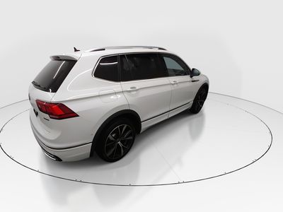 2023 Volkswagen Tiguan - Photo 7