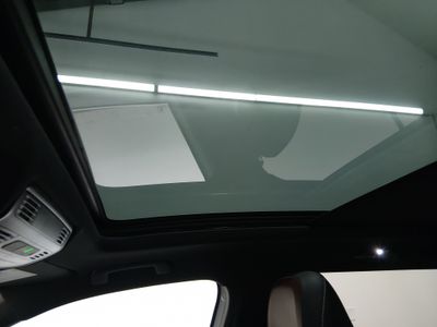 2023 Volkswagen Tiguan - Photo 20