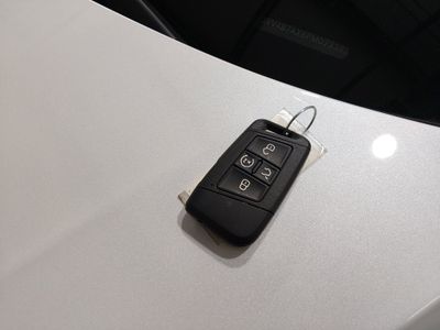 2023 Volkswagen Tiguan - Photo 15