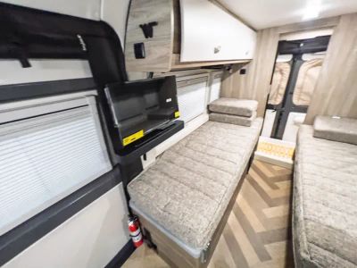 2027 Winnebago TRAVATO — photo 13 view