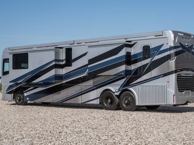 2027 Foretravel Realm Limited FL605 - Photo 5