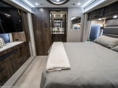 2027 Foretravel Realm Limited FL605 - Photo 49