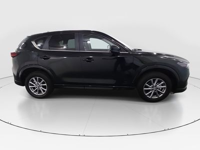 2025 Mazda CX-5 - Photo 8